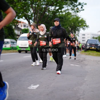 Runner Photo 3928772