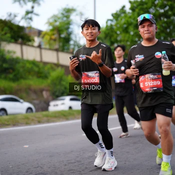 Runner Photo 3928837