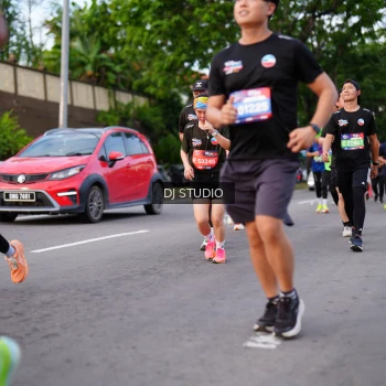 Runner Photo 3929113