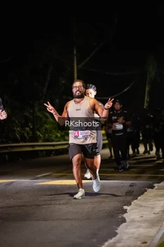 Runner Photo 3929121
