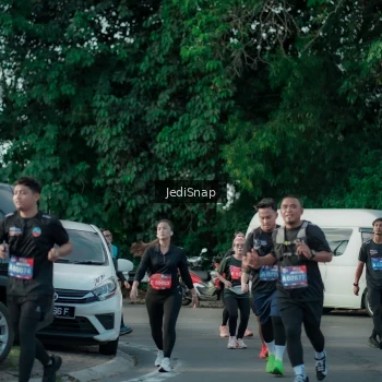 Runner Photo 3929177