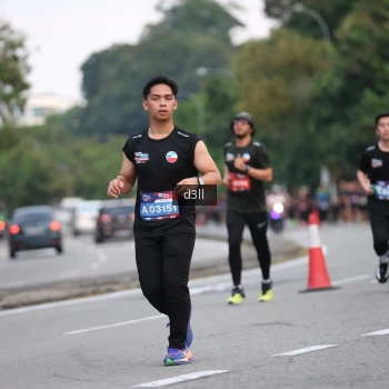 Runner Photo 3929235