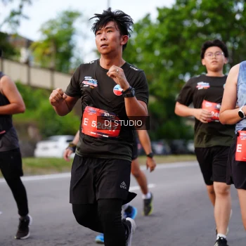 Runner Photo 3929281