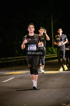 Runner Photo 3929308