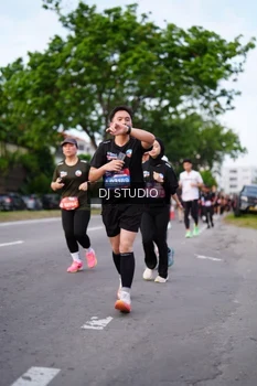 Runner Photo 3929346