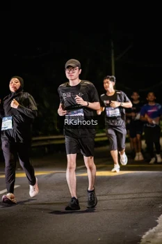Runner Photo 3929431