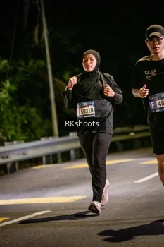 Runner Photo 3929475