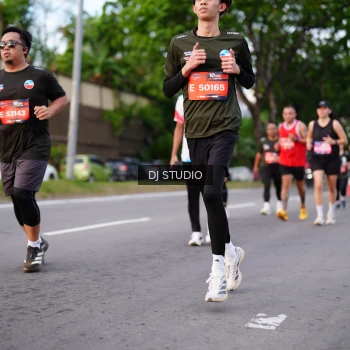 Runner Photo 3929591