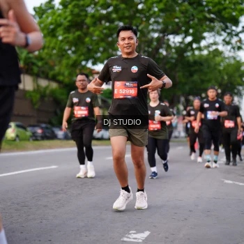 Runner Photo 3929646