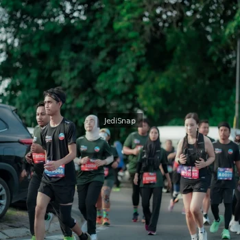 Runner Photo 3929651