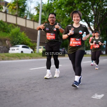 Runner Photo 3929687