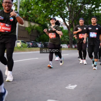 Runner Photo 3929735