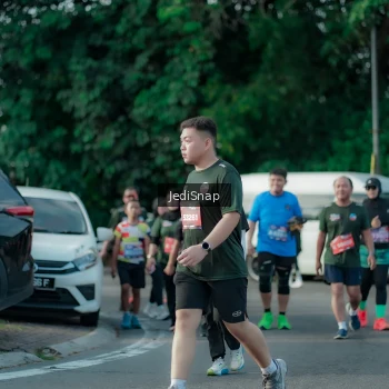 Runner Photo 3929866