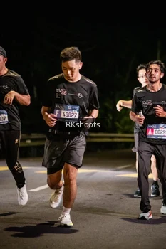 Runner Photo 3929948