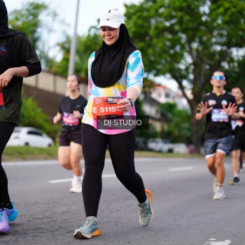 Runner Photo 3930000