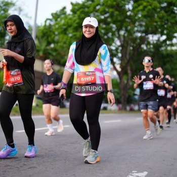Runner Photo 3930005