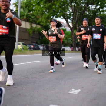 Runner Photo 3930029