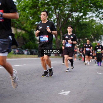 Runner Photo 3930032