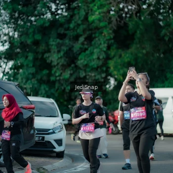 Runner Photo 3930070
