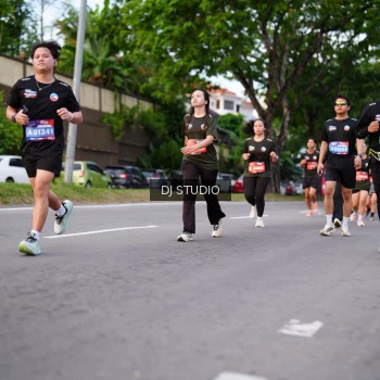 Runner Photo 3930097