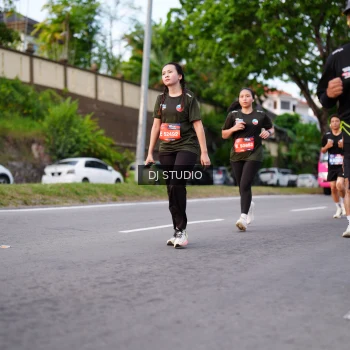 Runner Photo 3930142