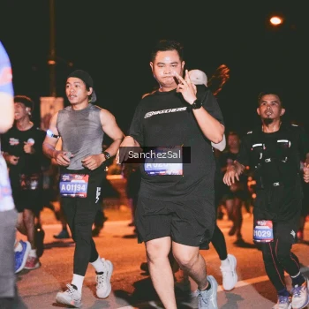Runner Photo 3930158