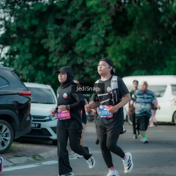 Runner Photo 3930175