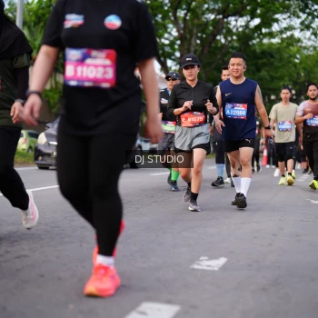 Runner Photo 3930281