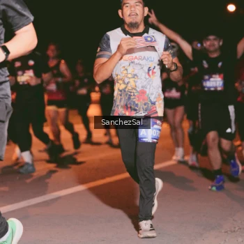 Runner Photo 3930284