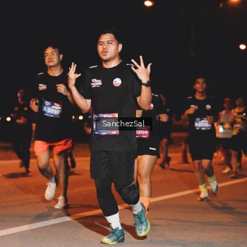 Runner Photo 3930299