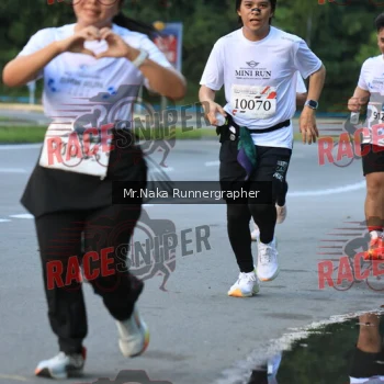 Runner Photo 393033