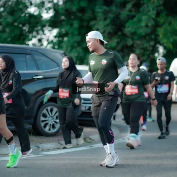 Runner Photo 3930444