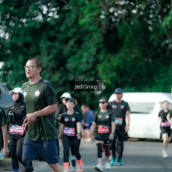 Runner Photo 3930516