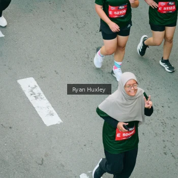 Runner Photo 3930533