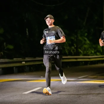 Runner Photo 3930543