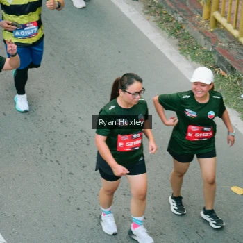 Runner Photo 3930566