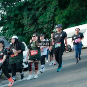 Runner Photo 3930572