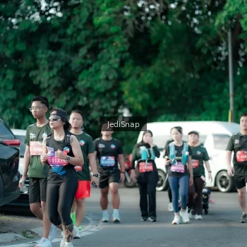 Runner Photo 3930600