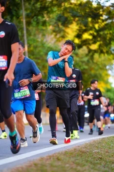 Runner Photo 3930713