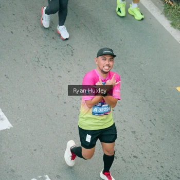 Runner Photo 3931075