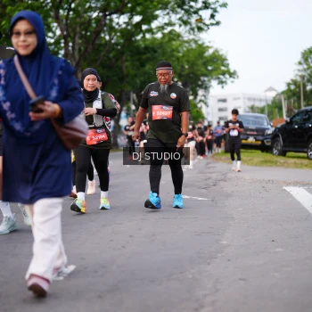 Runner Photo 3931085