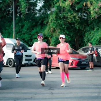 Runner Photo 3931106