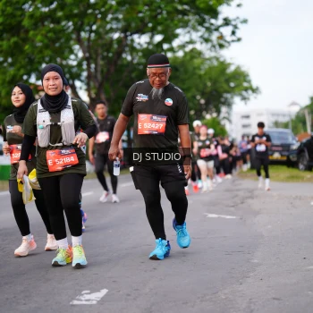 Runner Photo 3931135