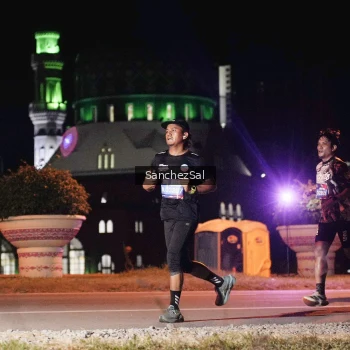 Runner Photo 3931252