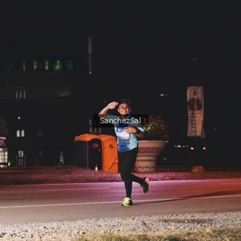 Runner Photo 3931289