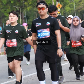 Runner Photo 3931337