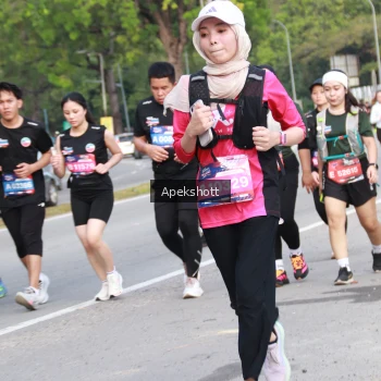 Runner Photo 3931422