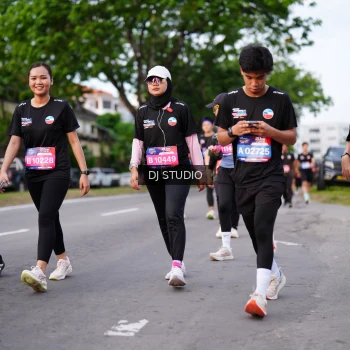 Runner Photo 3931440