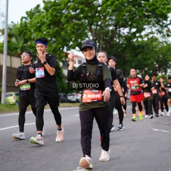 Runner Photo 3931445