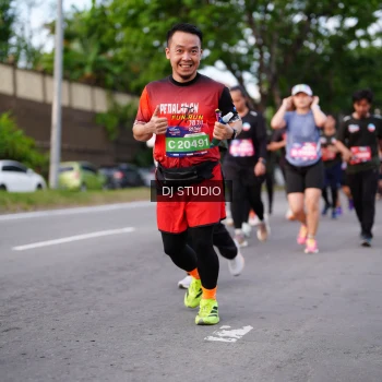 Runner Photo 3931516